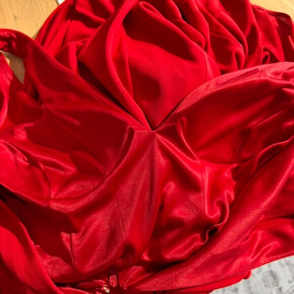 Halston Designer Plunge Neck Red Midi Dress - Picture 8 of 9